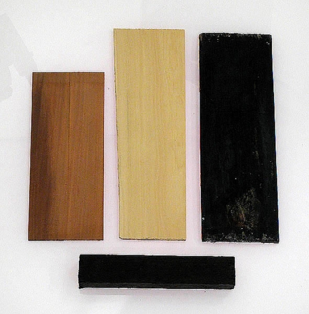 Naturals' and sharps' tops from wood