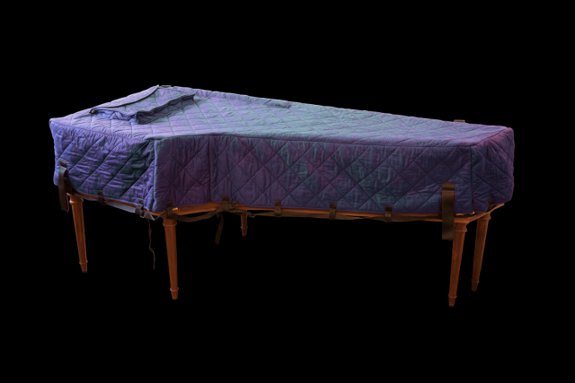 Transport covers for Harpsichord, Spinet, Cavichord, Pianoforte und Organ /15 % professional discount for instrument makers and dealers / 5 % discount for professional musicians and institutions